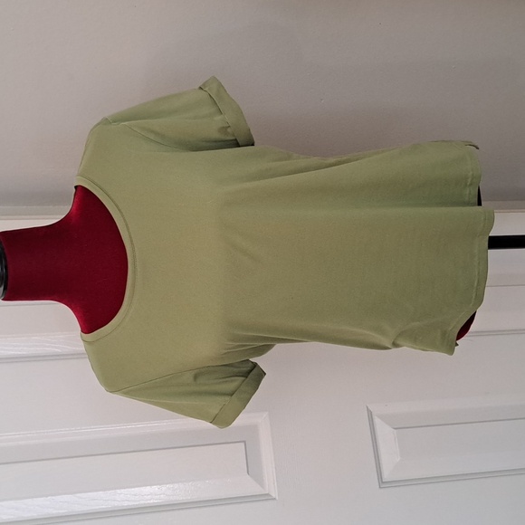 Fit Collective Olive Green Top - Picture 1 of 4